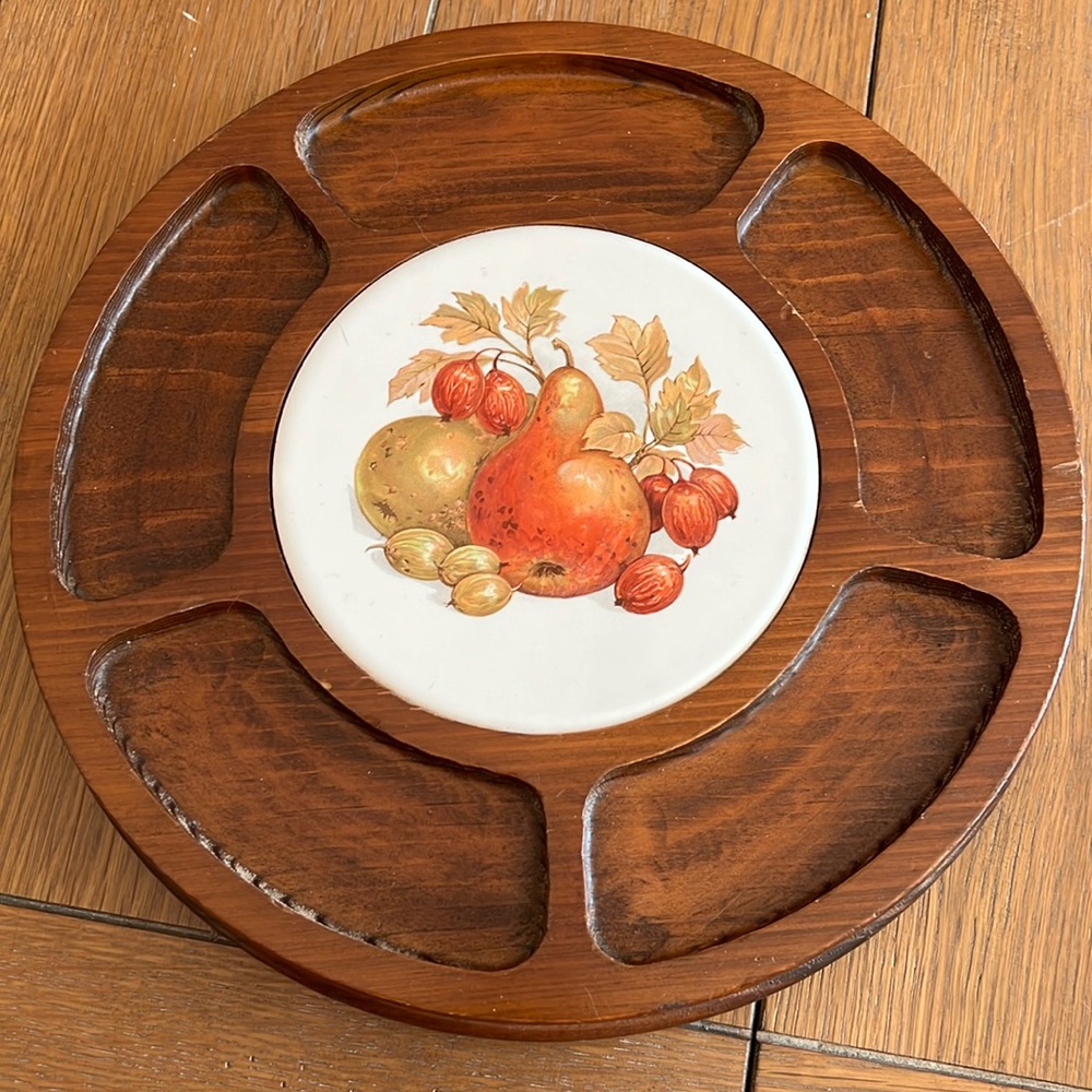 Vintage Wooden Charcuterie Plate w/ Fruit & Leaf Design Cutting Board 5 Sections